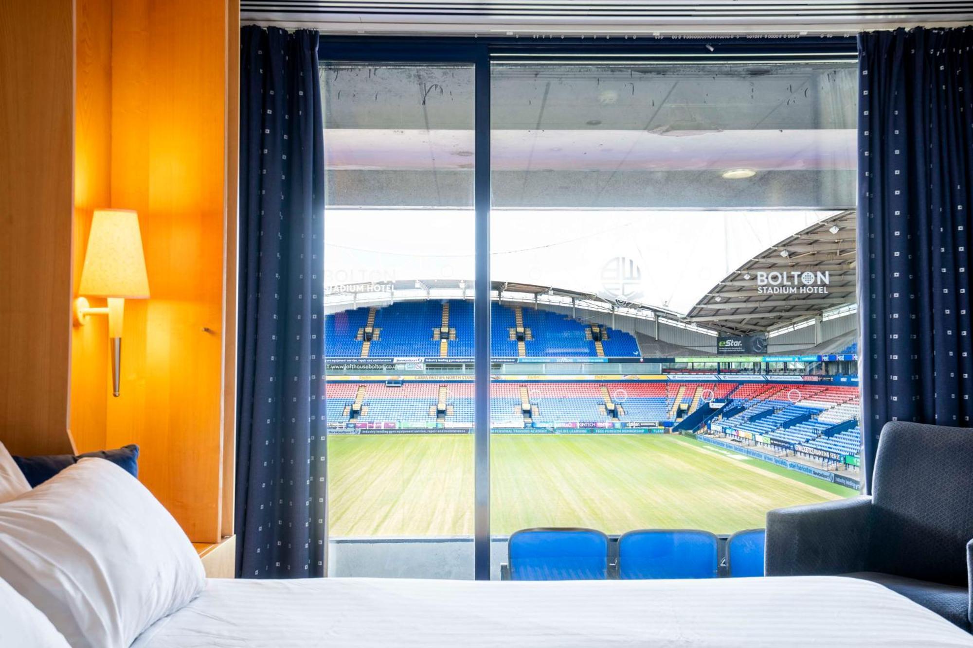 The Bolton Stadium Hotel, A Member Of Radisson Individuals מראה חיצוני תמונה